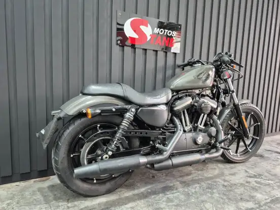 HARLEY-DAVIDSON-SPORTSTER IRON 883-2018