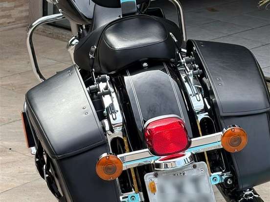 HARLEY-DAVIDSON-ROAD KING CLASSIC HARLEY-DAVIDSON-ROAD KING CLASSIC-2017