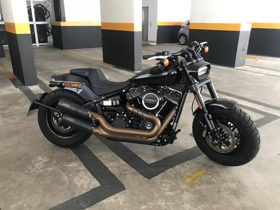 HARLEY-DAVIDSON SOFTAIL FAT BOB 107 