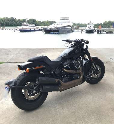 HARLEY-DAVIDSON-SOFTAIL FAT BOB 107-2019