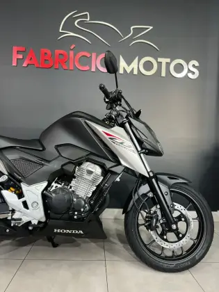 HONDA CB 300F TWISTER CBS 