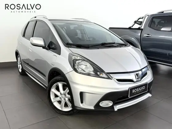 HONDA FIT 1.5 TWIST 16V FLEX 4P MANUAL HONDA FIT 1.5 TWIST 16V FLEX 4P MANUAL