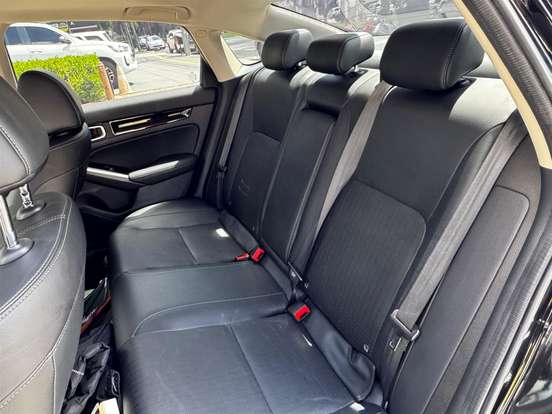HONDA-CIVIC-2024