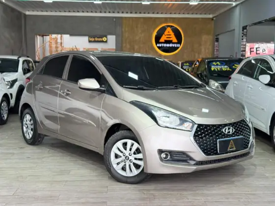 HYUNDAI HB20 1.0 UNIQUE 12V FLEX 4P MANUAL HYUNDAI HB20 1.0 UNIQUE 12V FLEX 4P MANUAL