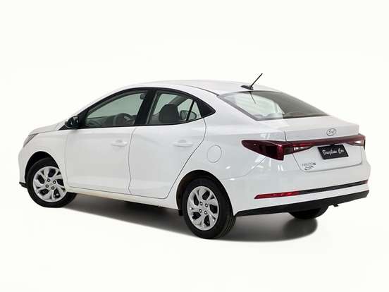 HYUNDAI-HB20S-2024