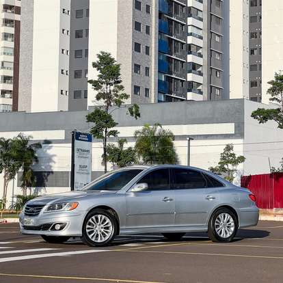 HYUNDAI-AZERA-2010