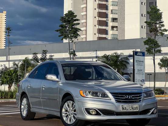 HYUNDAI-AZERA-3.3 MPFI GLS SEDAN V6 24V GASOLINA 4P AUTOMÁTICO HYUNDAI-AZERA-2010
