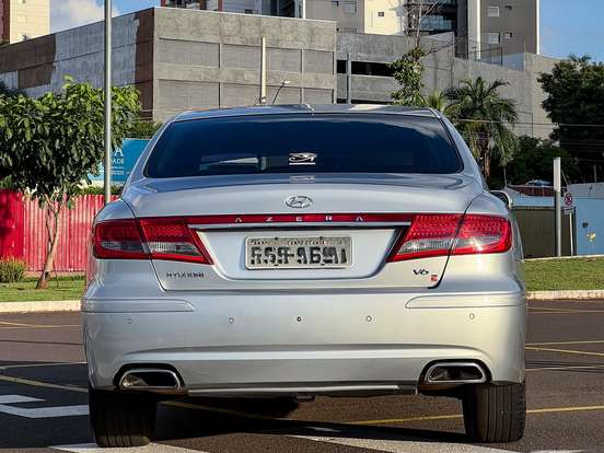 HYUNDAI-AZERA-3.3 MPFI GLS SEDAN V6 24V GASOLINA 4P AUTOMÁTICO HYUNDAI-AZERA-2010