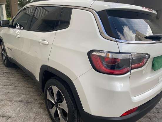 JEEP-COMPASS-2.0 16V FLEX LONGITUDE AUTOMÁTICO JEEP-COMPASS-2018