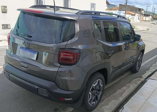JEEP-RENEGADE-2025