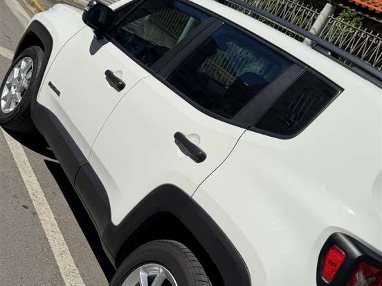 JEEP-RENEGADE-1.8 16V FLEX SPORT 4P AUTOMÁTICO JEEP-RENEGADE-2018