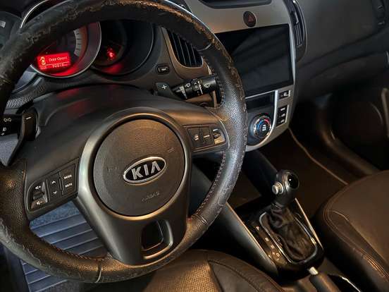 KIA-CERATO-2.0 KOUP 16V GASOLINA 2P AUTOMÁTICO KIA-CERATO-2012