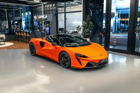 MCLAREN ARTURA 3.0 V6 BITURBO HYBRID SSG