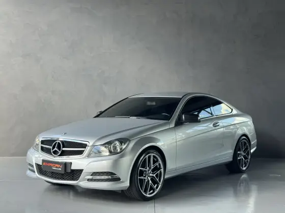 MERCEDES-BENZ C 180 1.8 CGI COUPÉ TURBO 16V GASOLINA 2P AUTOMÁTICO