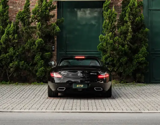 MERCEDES-BENZ-SLS AMG-6.2 V8 GASOLINA SPEEDSHIFT MERCEDES-BENZ-SLS AMG-2011