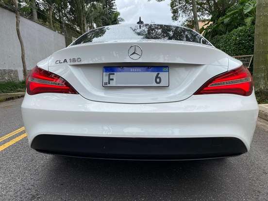 MERCEDES-BENZ-CLA 180-2018