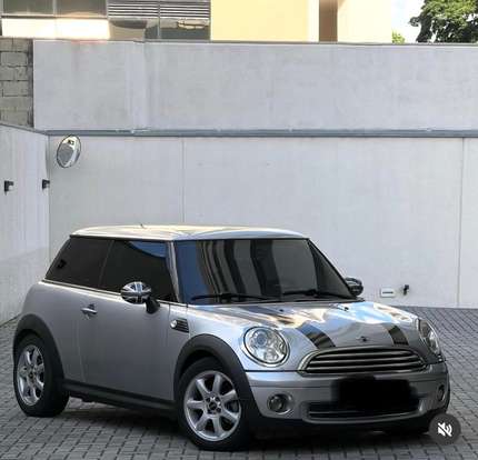 MINI-COOPER-2009