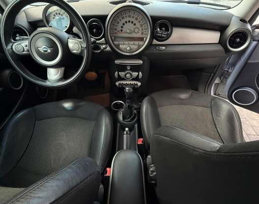 MINI-COOPER-2009
