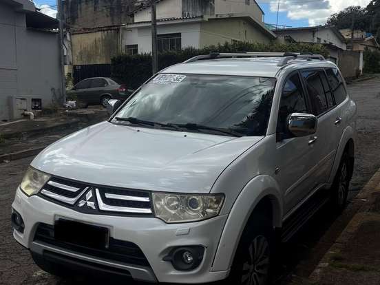 MITSUBISHI-PAJERO-3.2 HPE 4X4 7 LUGARES 16V TURBO INTERCOOLER DIESEL 4P AUTOMÁTICO MITSUBISHI-PAJERO-2016