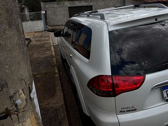 MITSUBISHI-PAJERO-3.2 HPE 4X4 7 LUGARES 16V TURBO INTERCOOLER DIESEL 4P AUTOMÁTICO MITSUBISHI-PAJERO-2016