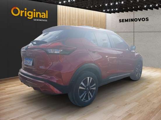 NISSAN-KICKS-2022