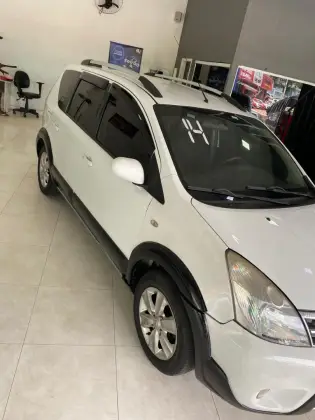 NISSAN LIVINA 1.8 SL X-GEAR 16V FLEX 4P AUTOMÁTICO