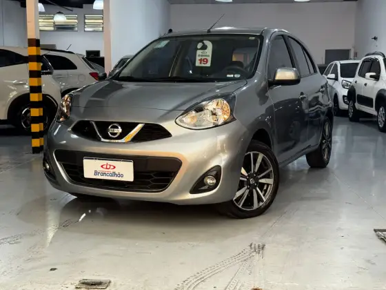 NISSAN MARCH 1.6 SL 16V FLEXSTART 4P XTRONIC