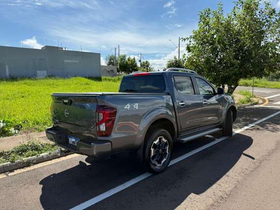 NISSAN-FRONTIER-2023