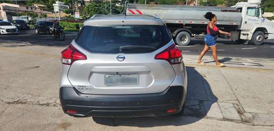 NISSAN-KICKS-2018