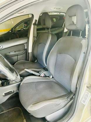 PEUGEOT-207-2010