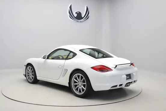PORSCHE-CAYMAN-2011