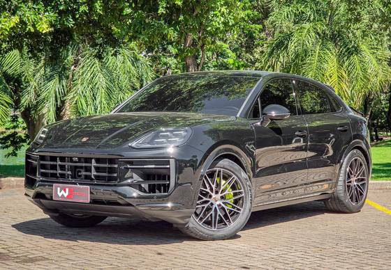 PORSCHE CAYENNE 3.0 V6 E-HYBRID BLACK EDITION COUPÉ AWD TIPTRONIC S