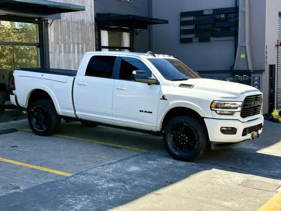 RAM-2500-6.7 I6 TURBO DIESEL NIGHT EDITION CD 4X4 AUTOMÁTICO RAM-2500-2022