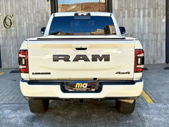 RAM-2500-6.7 I6 TURBO DIESEL NIGHT EDITION CD 4X4 AUTOMÁTICO RAM-2500-2022
