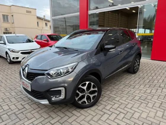 RENAULT CAPTUR 1.6 16V SCE FLEX INTENSE X-TRONIC RENAULT CAPTUR 1.6 16V SCE FLEX INTENSE X-TRONIC