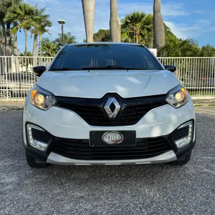RENAULT CAPTUR 2.0 16V HI-FLEX INTENSE AUTOMÁTICO RENAULT CAPTUR 2.0 16V HI-FLEX INTENSE AUTOMÁTICO