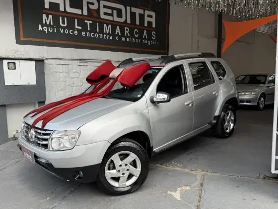 RENAULT DUSTER 2.0 DYNAMIQUE 4X2 16V FLEX 4P AUTOMÁTICO