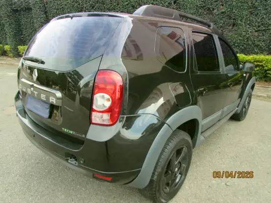RENAULT-DUSTER-2.0 DYNAMIQUE 4X2 16V FLEX 4P AUTOMÁTICO RENAULT-DUSTER-2013