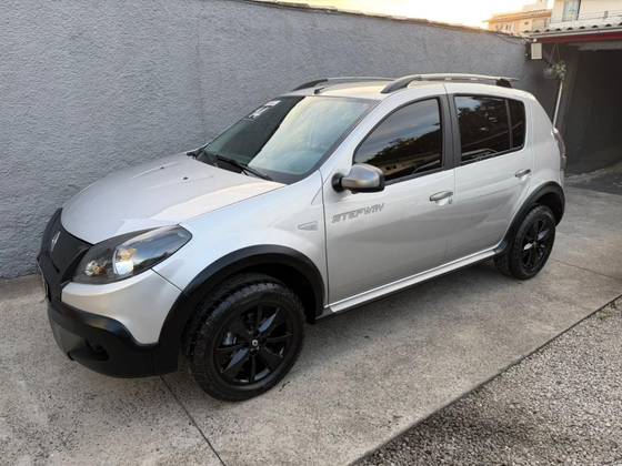 RENAULT SANDERO 1.6 STEPWAY 8V FLEX 4P MANUAL