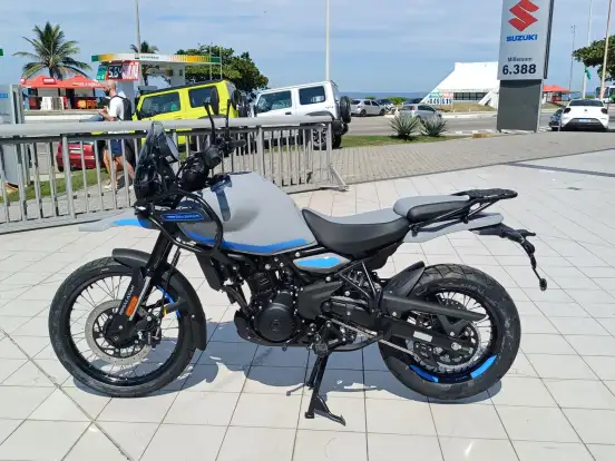 ROYAL ENFIELD-HIMALAYAN 450 SLATE POPPY BLUE ROYAL ENFIELD-HIMALAYAN 450 SLATE POPPY BLUE-2025