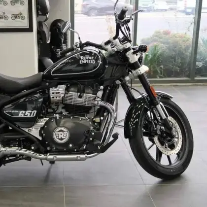 ROYAL ENFIELD METEOR 650 ASTRAL 