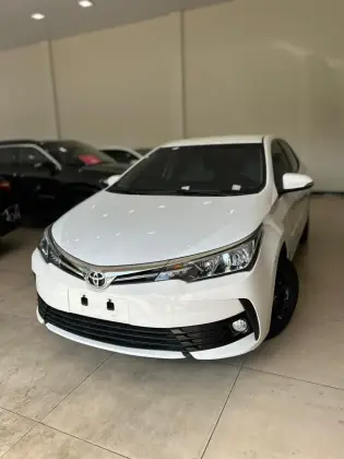 TOYOTA COROLLA 1.8 GLI 16V FLEX 4P AUTOMÁTICO TOYOTA COROLLA 1.8 GLI 16V FLEX 4P AUTOMÁTICO