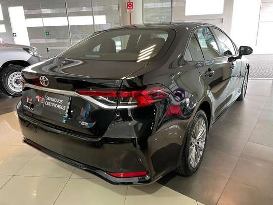 TOYOTA-COROLLA-2024
