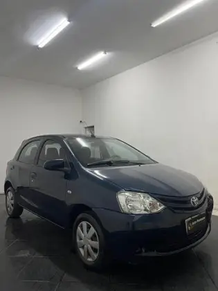 TOYOTA ETIOS 1.3 X 16V FLEX 4P MANUAL TOYOTA ETIOS 1.3 X 16V FLEX 4P MANUAL