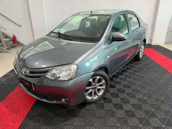 TOYOTA ETIOS 1.5 XS SEDAN 16V FLEX 4P MANUAL