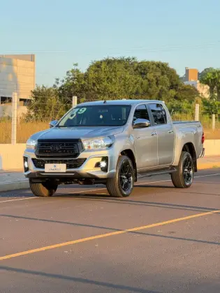 TOYOTA HILUX 2.7 SRV 4X4 CD 16V FLEX 4P AUTOMÁTICO