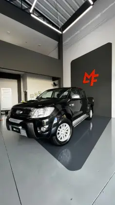 TOYOTA HILUX 3.0 SRV 4X4 CD 16V TURBO INTERCOOLER DIESEL 4P AUTOMÁTICO