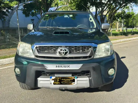 TOYOTA HILUX 3.0 SRV 4X4 CD 16V TURBO INTERCOOLER DIESEL 4P MANUAL