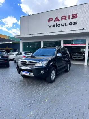 TOYOTA HILUX SW4 3.0 SRV 4X4 16V TURBO INTERCOOLER DIESEL 4P AUTOMÁTICO