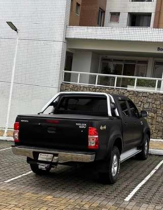 TOYOTA-HILUX-2.7 SRV 4X4 CD 16V FLEX 4P AUTOMÁTICO TOYOTA-HILUX-2015